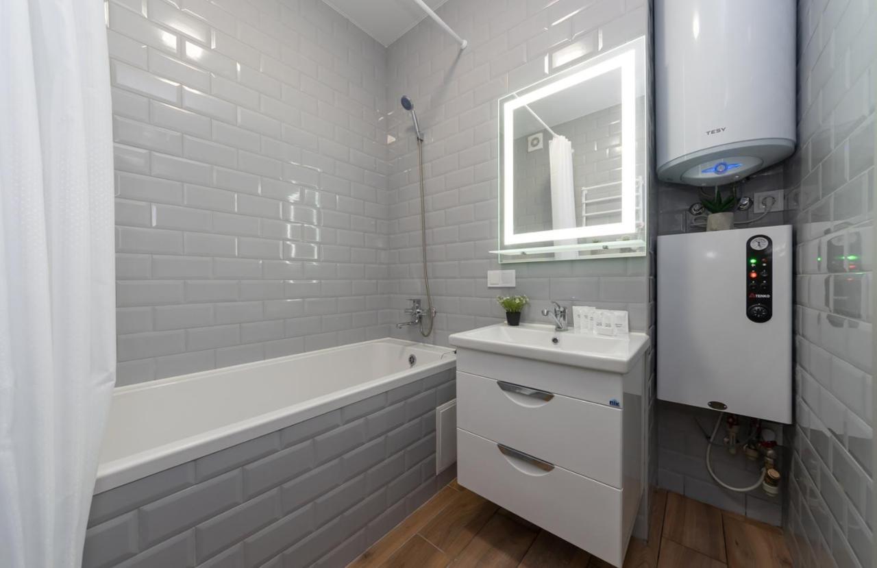 Flatrent Olympic Park, Метро Бориспільська Поруч! Kiew Exterior foto